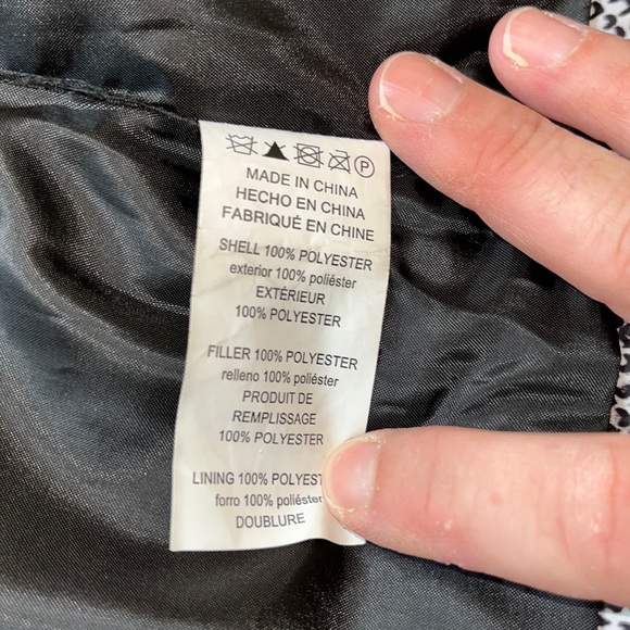 Michael Kors Puffer Vest black and white snakeskin zip up size XS - Picture 4 of 9